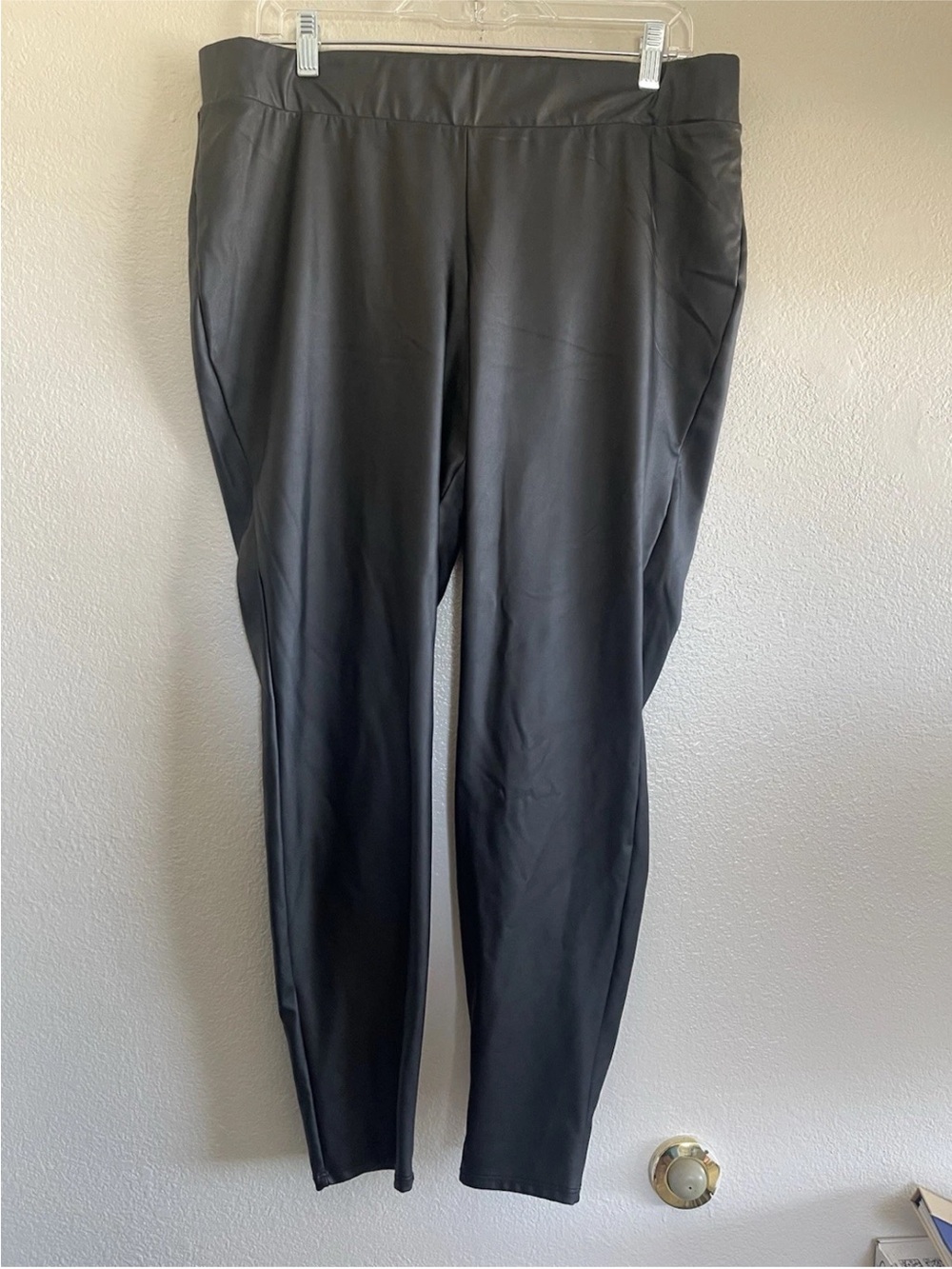 Torrid Faux Leather Leggings Size 2X Black Full Length